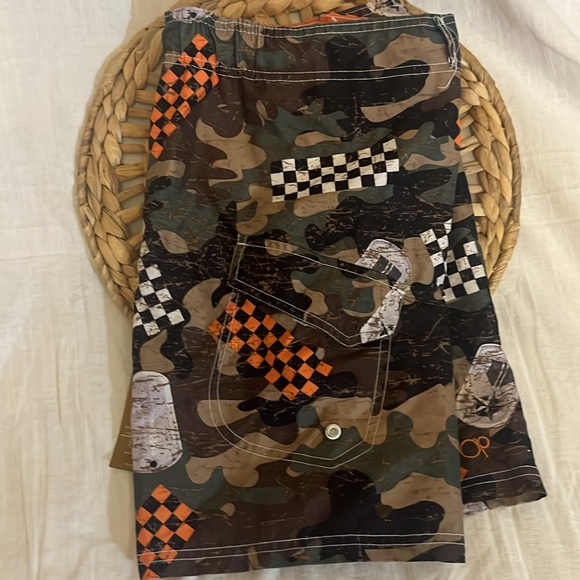 Op board shorts. Boys size M (8). - Picture 4 of 4